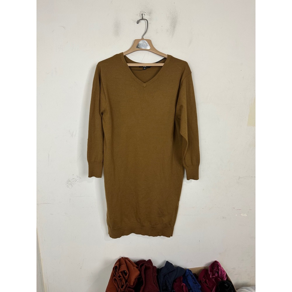 Uniqlo Womens V-Neck Long Sleeve Knit Sweater Dress Camel Brown Size M 409077